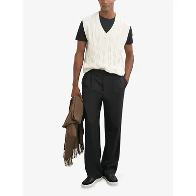 Reiss Mens Winter White Walton V-neck Knitted Vest In White