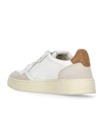 Autry Low-top Sneakers In White