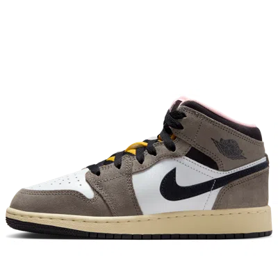 Air Jordan (gs)  1 Mid Se 'white Cave Stone' In Brown