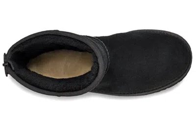 Ugg (wmns)  W Classic Short Logo Zip 'black'