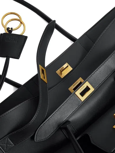 Balenciaga Bel Air Medium Shoulder Bag In Black