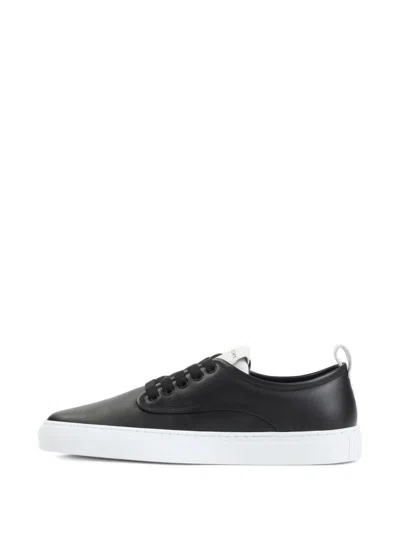 Givenchy New City Leather Low Sneakers Shoes In Black