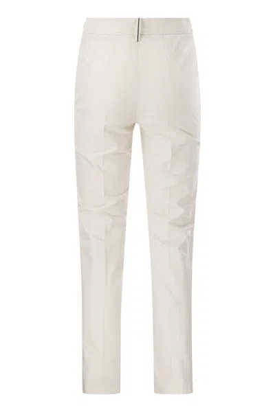 Brunello Cucinelli Cotton Twill Capri Trousers With Necklace In White