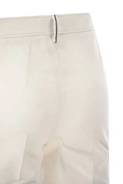Brunello Cucinelli Cotton Twill Capri Trousers With Necklace In White