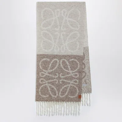 Loewe Anagram Beige/white Scarf In Gray