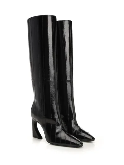 Fendi Boot Anguilla Lucida Boots Black In Black