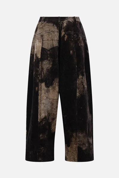 Ziggy Chen Trousers In Brown