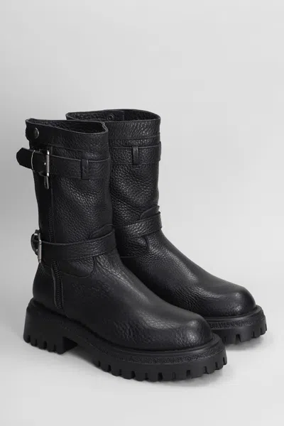 Gisel Moire Norvegia Low Heels Ankle Boots In Black