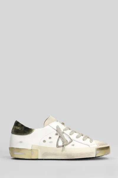 Philippe Model Prsx Low Sneakers In White Suede And Leather In White
