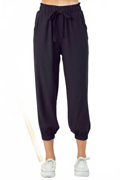 Doe & Rae Drawstring Jogger Pants In Black In Black
