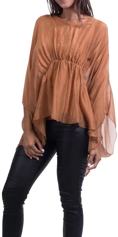 Gigi Moda Paolita Batwing Scoop Neck Blouse In Rust In Brown