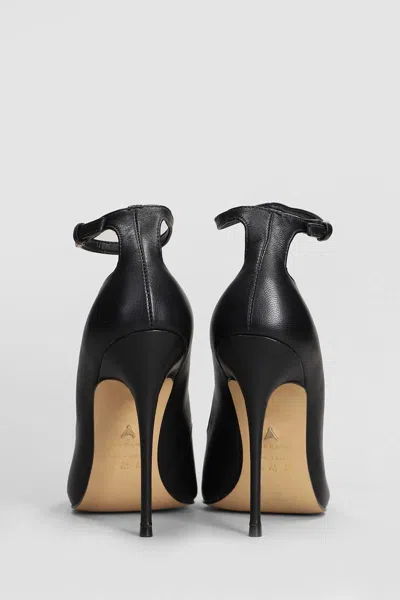 Carrano Pumps In Black