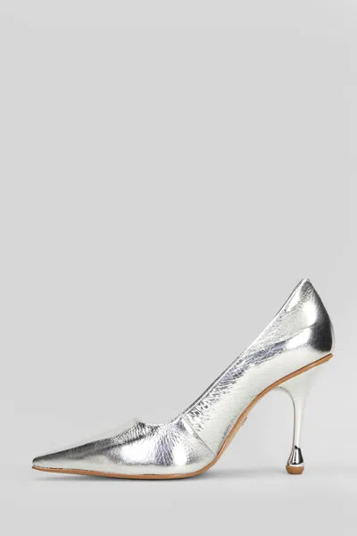 Carrano Metallic Pumps In Silver
