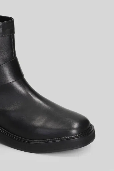 Carrano Low Heels Ankle Boots In Black