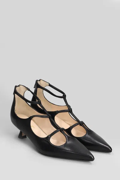 Anna F . Pumps In Black