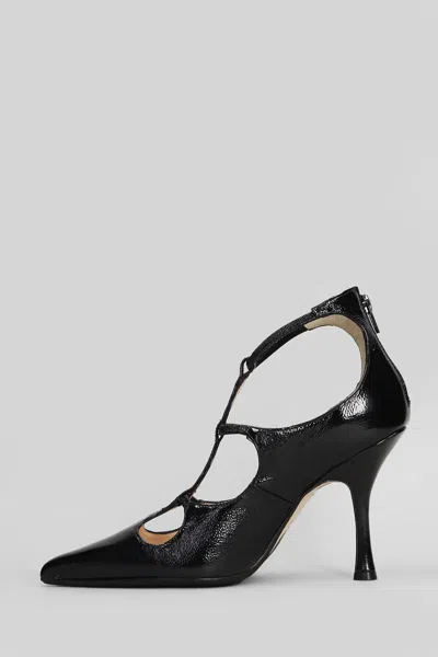 Anna F . Pumps In Black