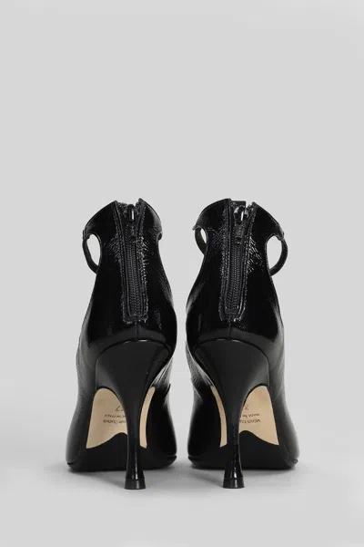 Anna F . Pumps In Black