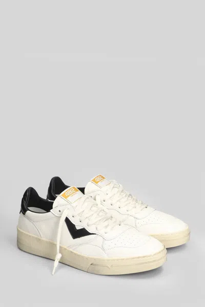 4b12 Hyper Sneakers In White