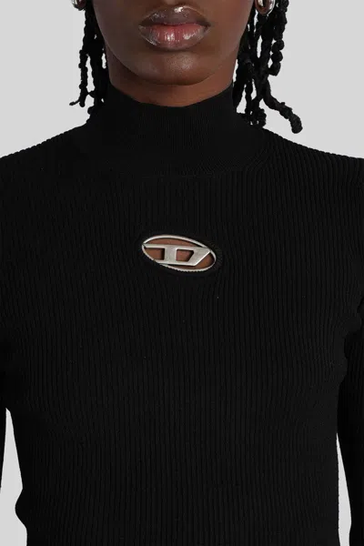Diesel M-valari Ribbed Knit Long-sleeved Top In Black