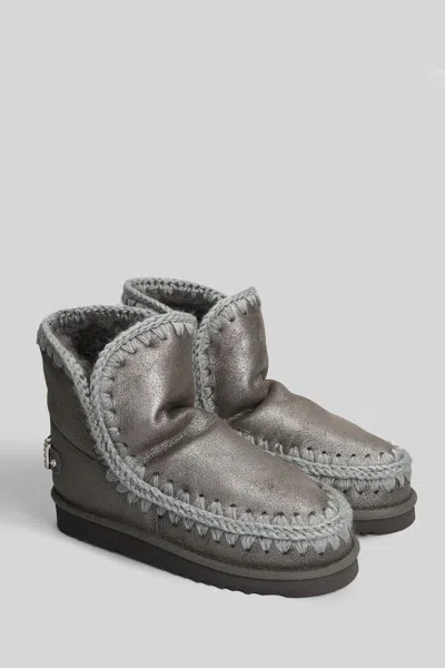 Mou Eskimo 18 Metallic-finish Ankle Boots In Gray