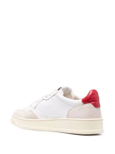 Autry Low Suede Sneakers Medalist In White