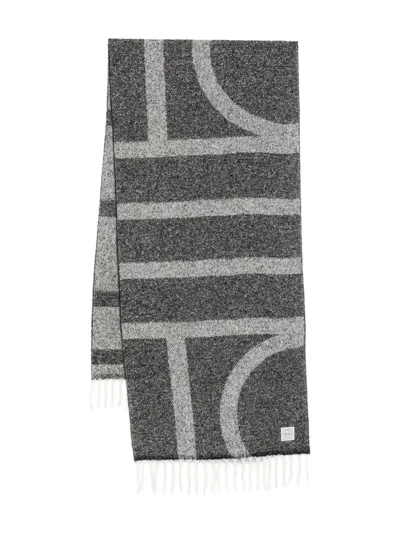 Totême Toteme Monogram Wool Scarf In Gray