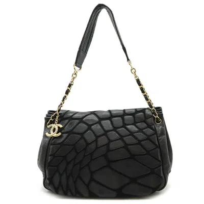 Pre-owned Chanel Lambskin Coco Mark Shoulder Bag In Black