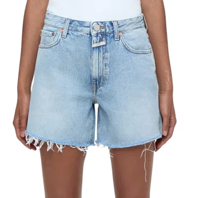 Closed Janey Shorts In Light Blue In Blue