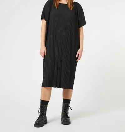 Marina Rinaldi Short Sleeve Blouse In Black