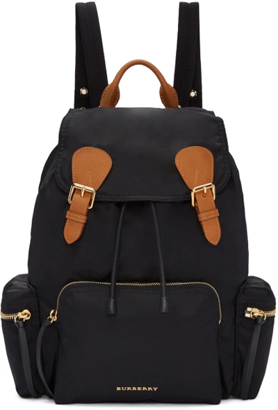 Burberry The Rucksack – 中号功能性双色尼龙拼皮革军旅背包 In Black