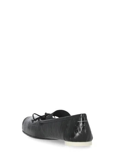 Mm6 Maison Margiela Crocodile-effect Leather Ballerina In Black