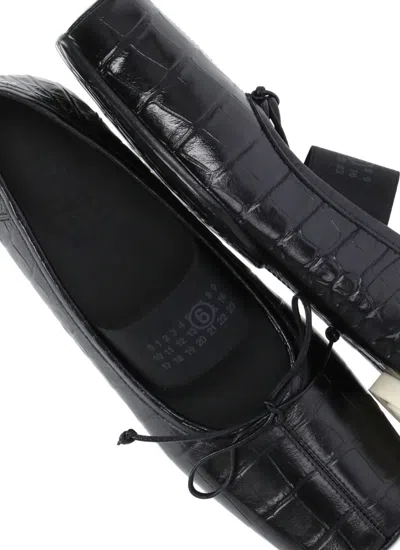 Mm6 Maison Margiela Crocodile-effect Leather Ballerina In Black