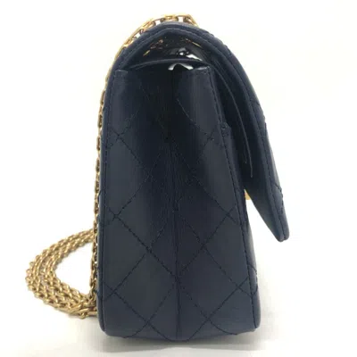 Pre-owned Chanel Navy Leather Shoulder Bag () In Blue