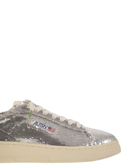 Autry Dallas Sequinned Trainers In Animal Print