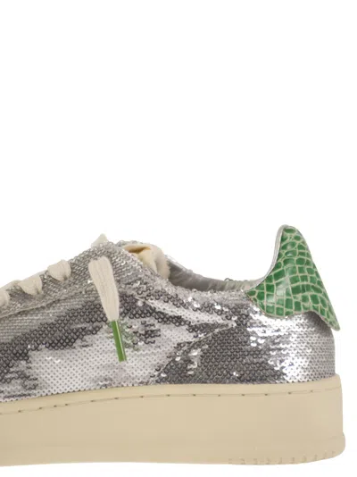 Autry Dallas Sequinned Trainers In Animal Print