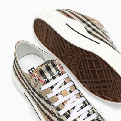 Burberry Tnr Jack Low Sneakers In Neutral