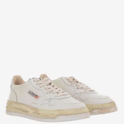 Autry X Maison Mihara Supvint Low X Mihara Yasuhiro Sneakers In White