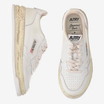 Autry X Maison Mihara Supvint Low X Mihara Yasuhiro Sneakers In White