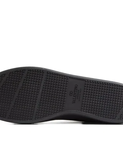 Valentino Garavani Royco Sneaker In Soft Nappa Calfskin In Black