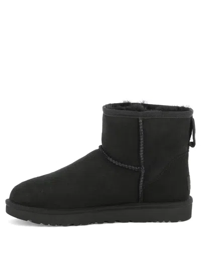 Ugg Classic Mini Black Ankle Boots With Logo Patch On The Rear In Suede Woman