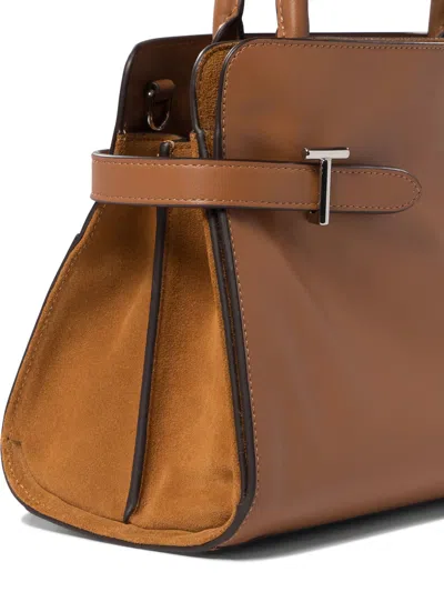 Le Tanneur Emie Medium Handbag In Burgundy