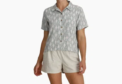 Royal Robbins Camino Pucker Short Sleeve Shirt In Sage Leaf Fish In Gray