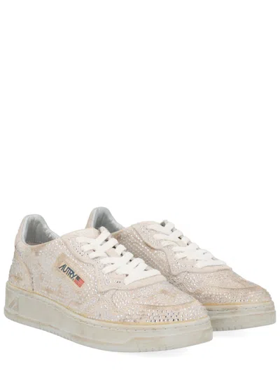 Autry Medalist Low Sneakers In Worn-out Effect Suede With Rhinestones In White