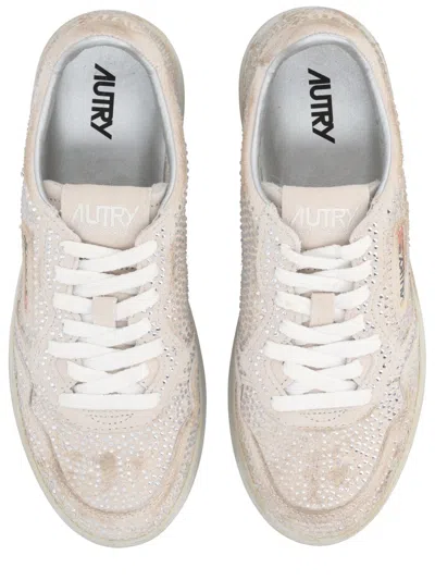 Autry Medalist Low Sneakers In Worn-out Effect Suede With Rhinestones In White