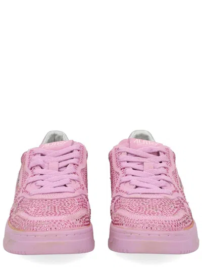 Autry Medalist Low Sneaker In Pink