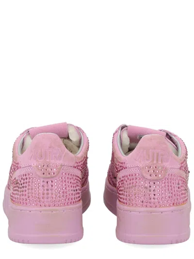 Autry Medalist Low Sneaker In Pink