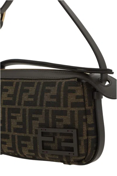 Fendi Women Pre-loved Bag Very Good Condition In Brown