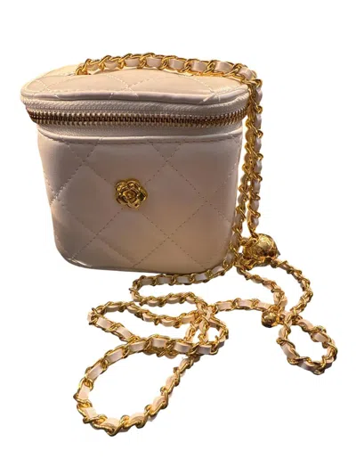 Camellia Women's Quilted Crossbody Tote In White In Neutral