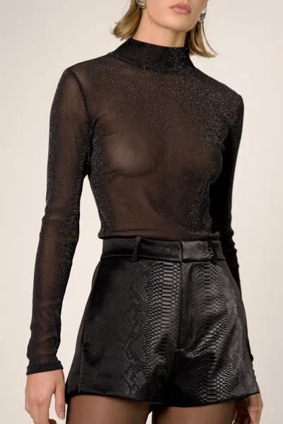 Nonchalant Label Callie Top In Black In Black