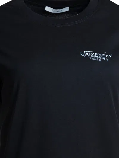 Givenchy Fitted Crew Neck Short Sleeve Top In Black